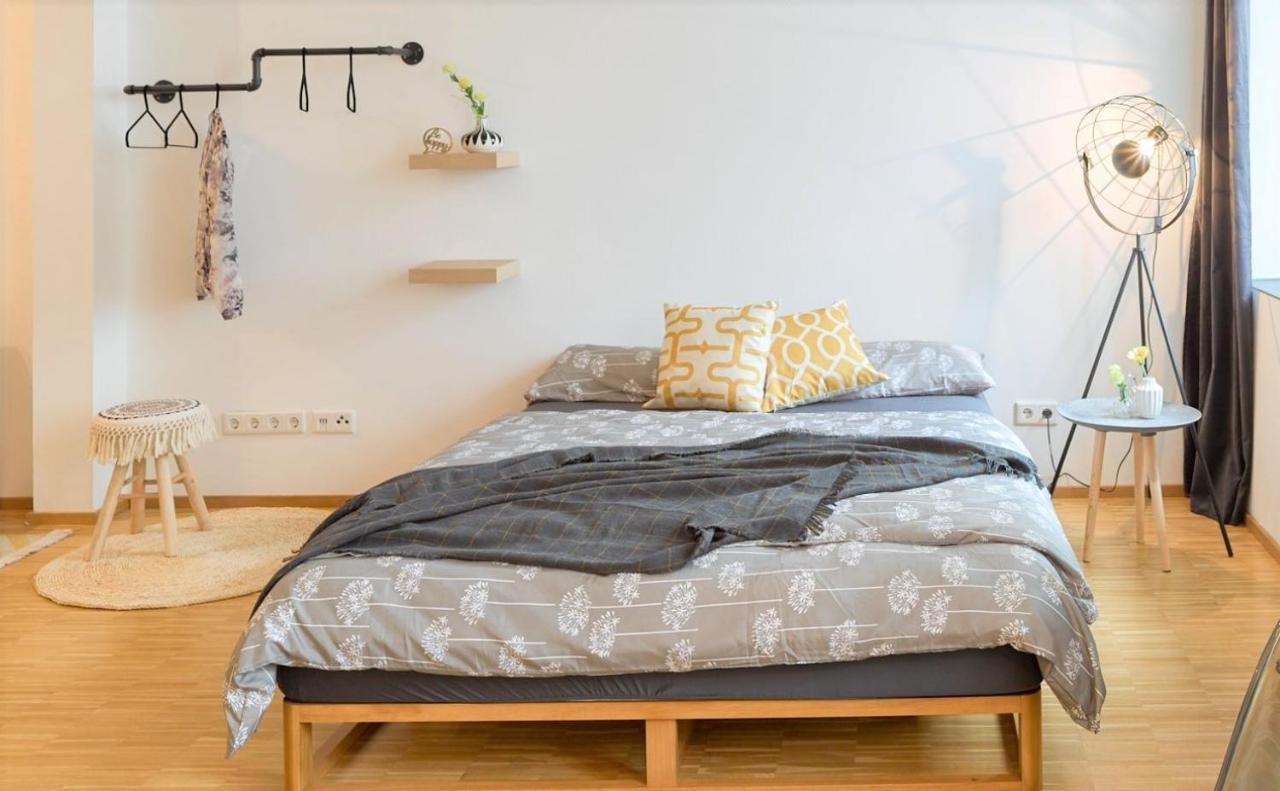 ☆Design Apartment Zentral☆200M Vom Marktplatz☆Ruhige Altstadtlage☆ Reutlingen Luaran gambar