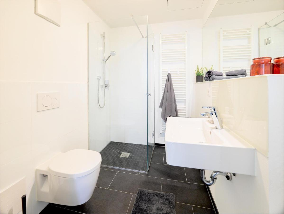☆Design Apartment Zentral☆200M Vom Marktplatz☆Ruhige Altstadtlage☆ Reutlingen Luaran gambar
