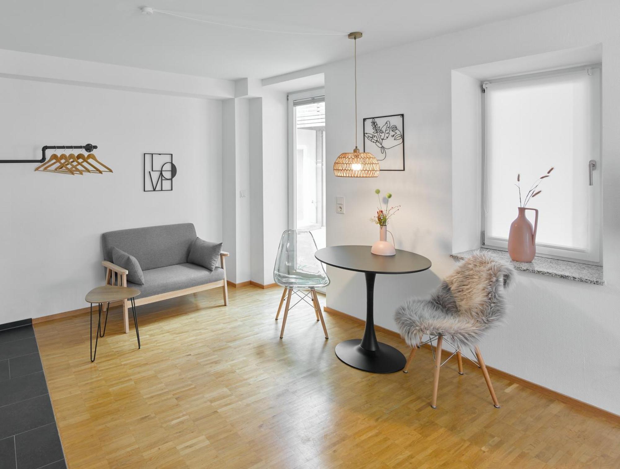 ☆Design Apartment Zentral☆200M Vom Marktplatz☆Ruhige Altstadtlage☆ Reutlingen Luaran gambar