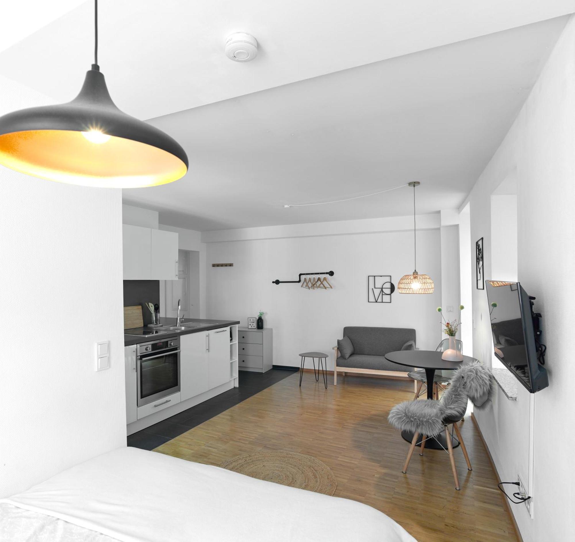☆Design Apartment Zentral☆200M Vom Marktplatz☆Ruhige Altstadtlage☆ Reutlingen Luaran gambar